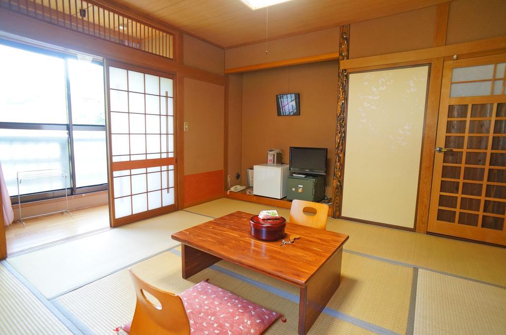 温泉宿 ばん屋 由布市 部屋 写真