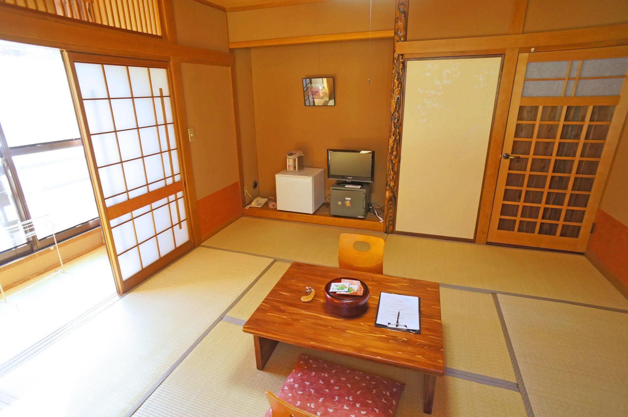 温泉宿 ばん屋 由布市 エクステリア 写真